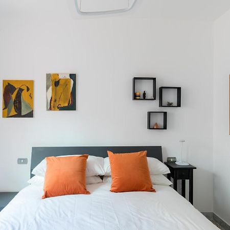 Amoretti Apartment, 6 Persone, 3 Camere, 2 Bagni, Balcone, Wi-Fi, Metro B Monti Tiburtini Rome Bagian luar foto