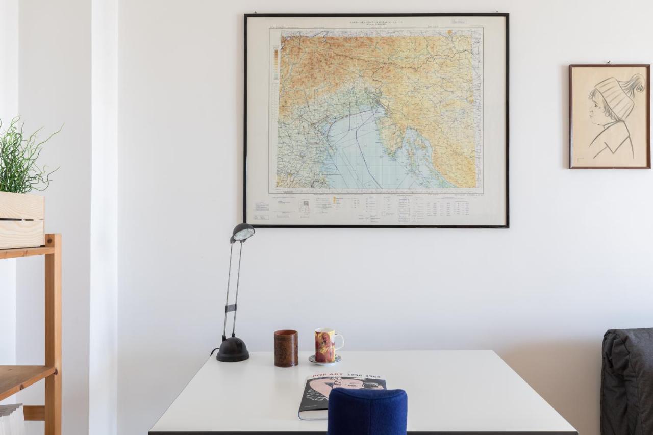 Amoretti Apartment, 6 Persone, 3 Camere, 2 Bagni, Balcone, Wi-Fi, Metro B Monti Tiburtini Rome Bagian luar foto